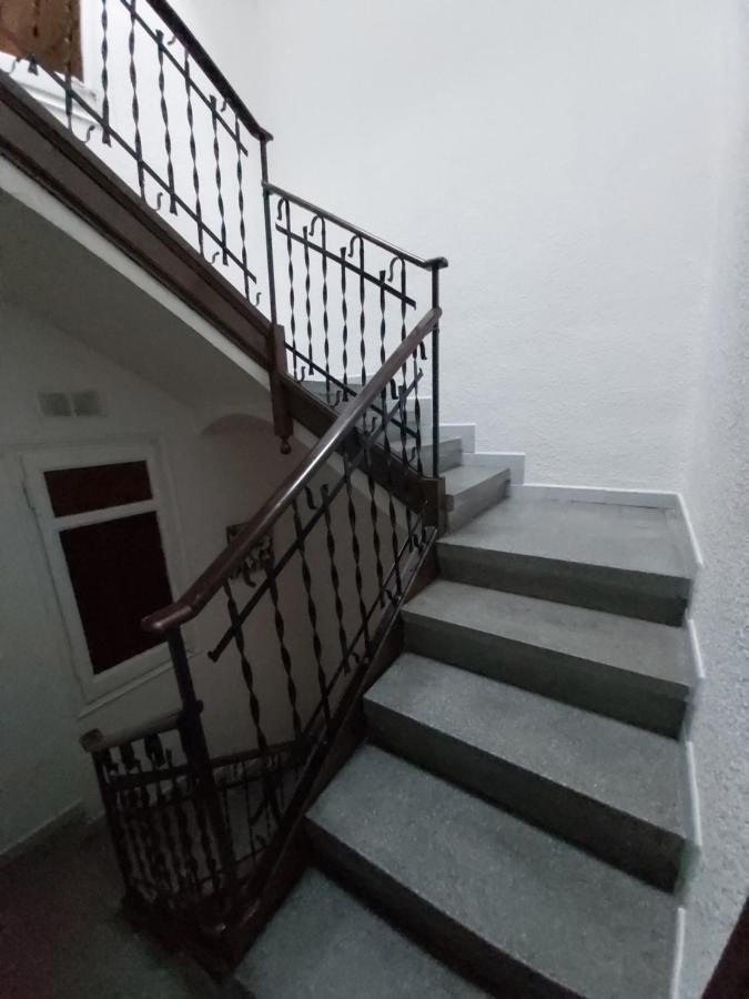 Hostal Porta De Nuria Ribes De Freser Zewnętrze zdjęcie