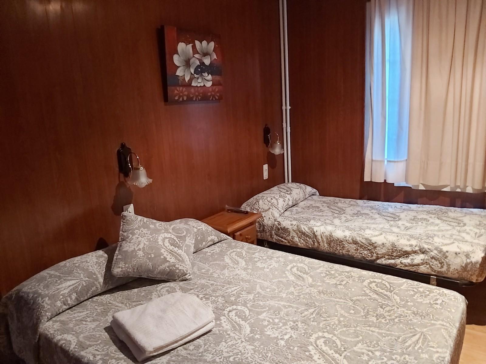 Hostal Porta De Nuria Ribes De Freser Zewnętrze zdjęcie