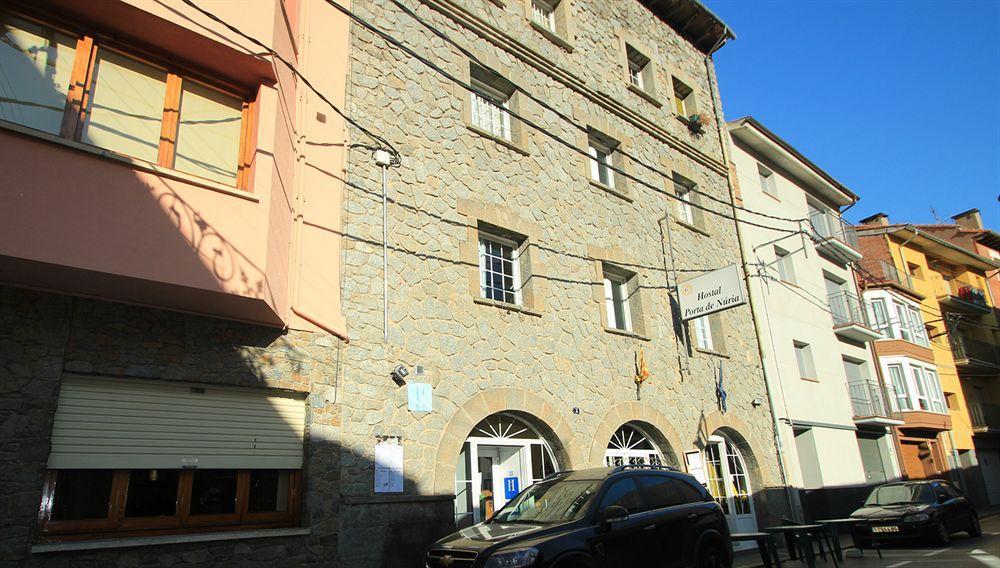 Hostal Porta De Nuria Ribes De Freser Zewnętrze zdjęcie