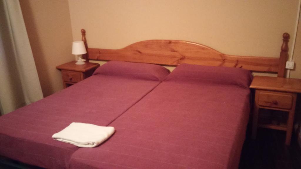Hostal Porta De Nuria Ribes De Freser Zewnętrze zdjęcie