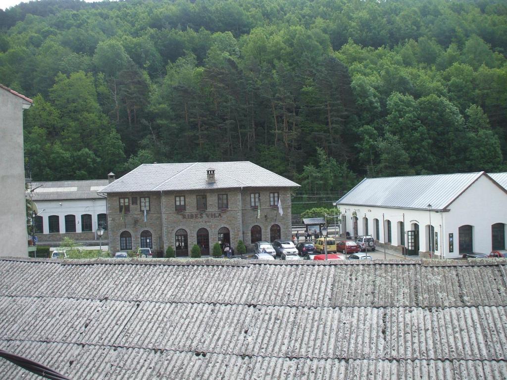 Hostal Porta De Nuria Ribes De Freser Zewnętrze zdjęcie